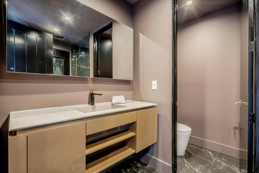 Luxurious In Bh Pool, Spa, Theater, Views *